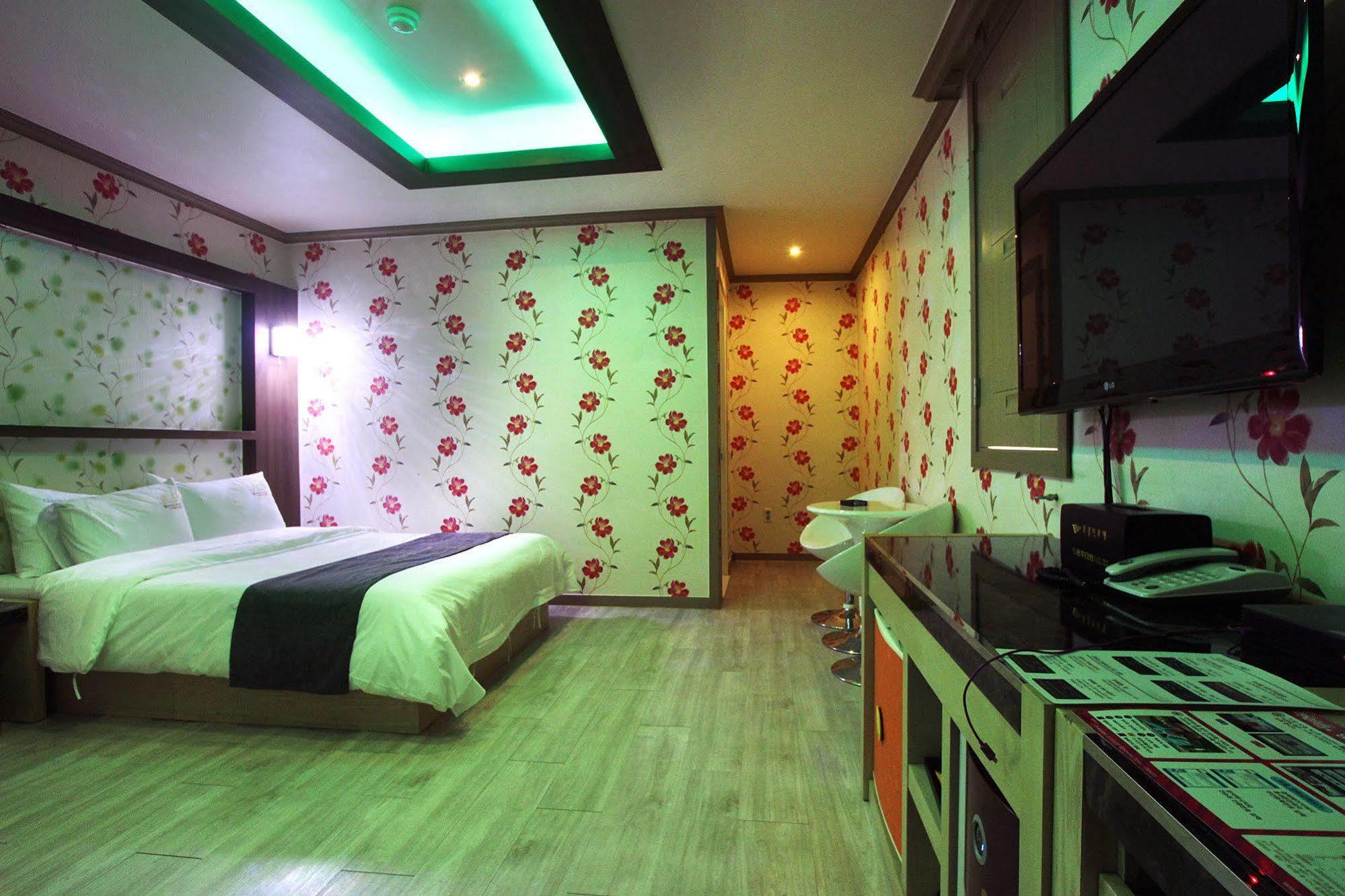 Chocolate Hotel 光州 外观 照片